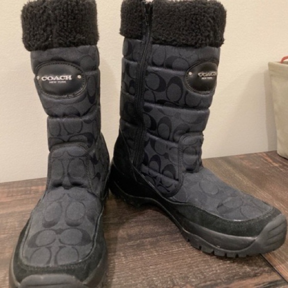 Coach New York Sonya Snow Boots